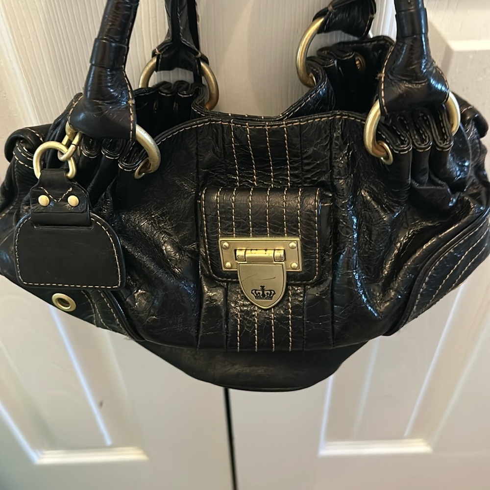 Brand new purse never used